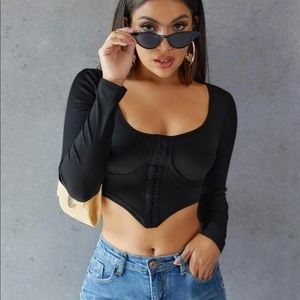 Long sleeve crop/ ribbed asymmetrical hem top